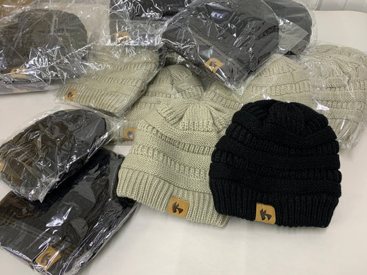 Knit Beanie Black Grey Krash Offroad Womens